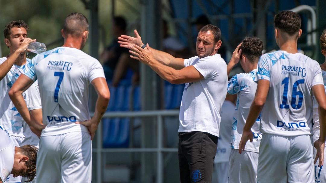 Image of Dorogon kezd az NB III-as csapat