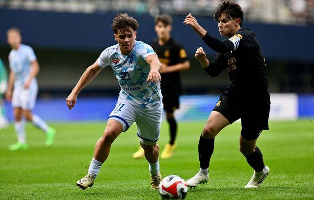 Image of Ikszeltünk a Reallal, a bronzért játszunk