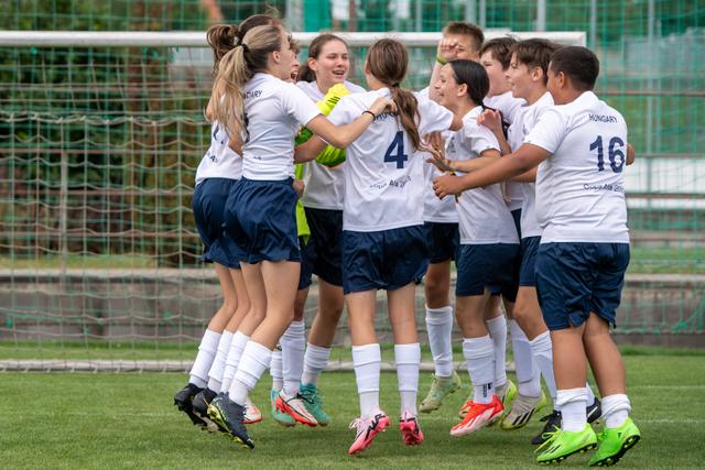 Image of Idén is lesz RealTanoda