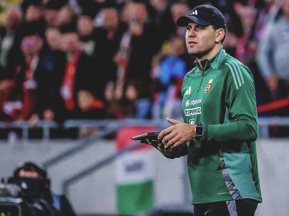 Image of Vereség a pályán, dráma az oldalvonal mellett.