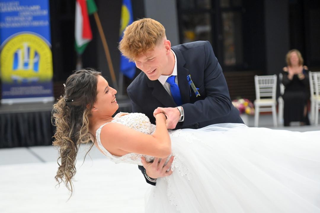 Image of Futballisták a táncparketten – ilyen volt akadémistáink szalagavatója