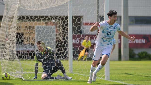 Image of A kapuval szemben sem jön zavarba 