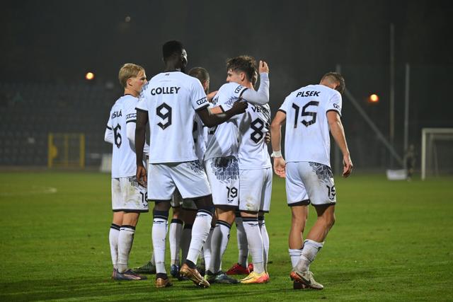 Image of MK: Nehéz szülés volt, de továbbjutottunk!