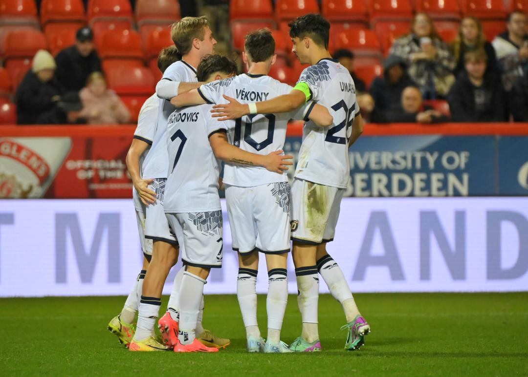 Image of YL: Gála a ködös Albionban