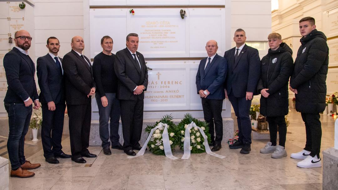 Image of Méltó módon viselni nevünket