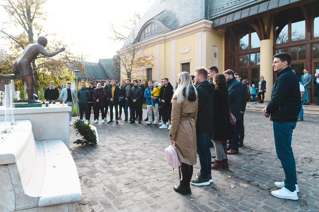 Image of Az erős kötelék, ami többé teszi az akadémiát