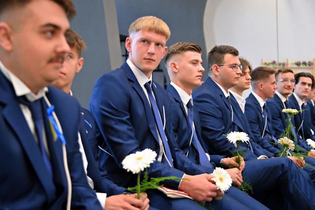 Image of A kör közepén