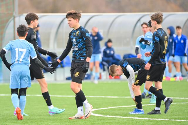 Image of Férfias küzdelemben alulmaradva