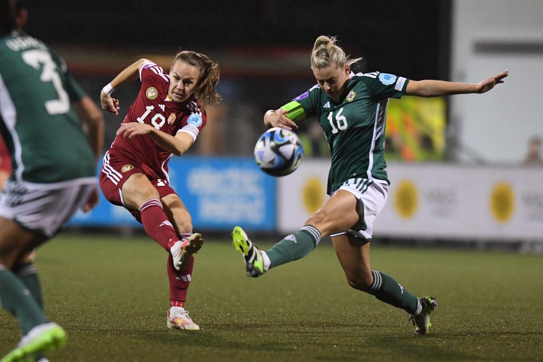 Image of Dupla 1–1 Észak-Írország ellen