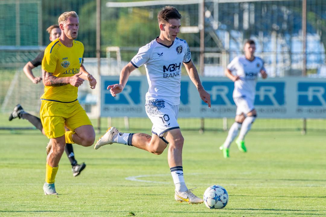 Image of NB III: Gálafoci Gyirmóton