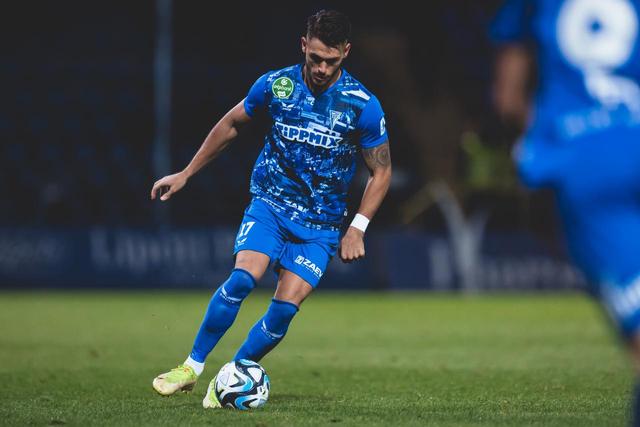 Image of Ellenfélnézőben: ZTE